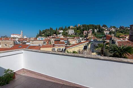 Четырехкомнатная квартира в Пиране: 23