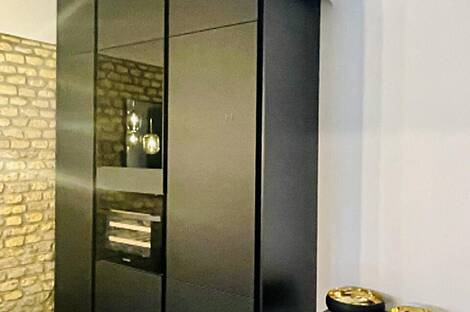 Новая трёхкомнатная квартира в доме Сеча: 10