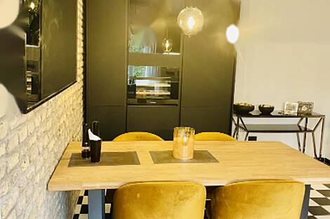 Новая трёхкомнатная квартира в доме Сеча: 11