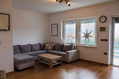 Квартира в Верхних Шкофиях: 4