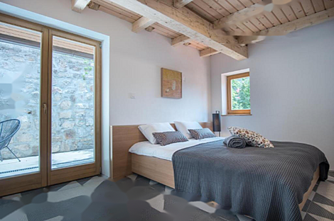 Дом, расположенный в центре Новой Любляны: 11