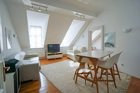 Трёхкомнатная квартира, Старый рынок: 1