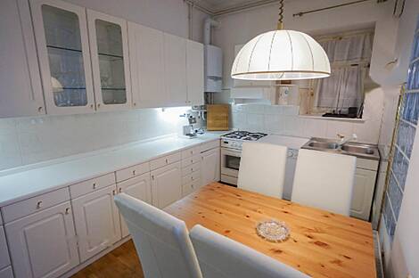 Трёхкомнатная квартира, Старый рынок: 9