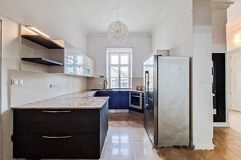 Трехкомнатная квартира в центре города Ново Любляна.: 6