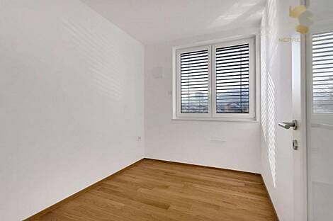 Квартира с 3,5 комнатами в Жидановом Квартале, Бежиград.: 17