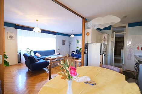 Квартира с тремя комнатами в районе Шишка.: 2