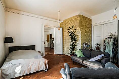 Квартира с тремя комнатами в центральной части города: 4