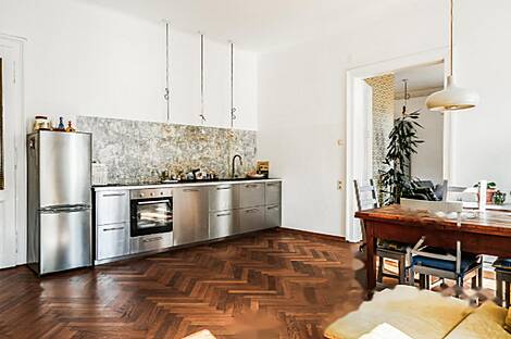 Квартира с тремя комнатами в центральной части города: 8