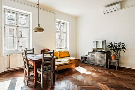 Квартира с тремя комнатами в центральной части города: 9