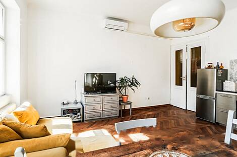 Квартира с тремя комнатами в центральной части города: 10