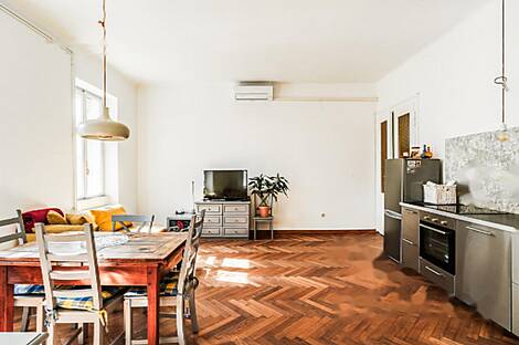 Квартира с тремя комнатами в центральной части города: 12