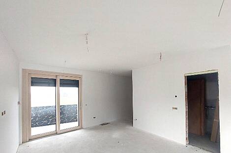 Четырехкомнатная квартира в Сенджа.: 3