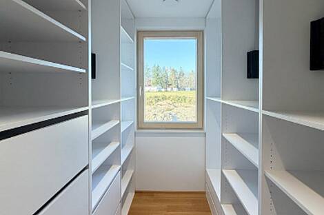 Жильё в Новом Поле: 8