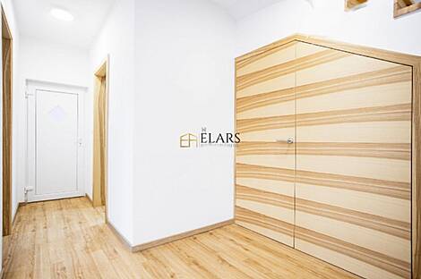 Дом с более чем 5 комнатами в Новых Вижмаре: 6