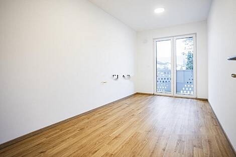 Дом с более чем 5 комнатами в Новых Вижмаре: 12