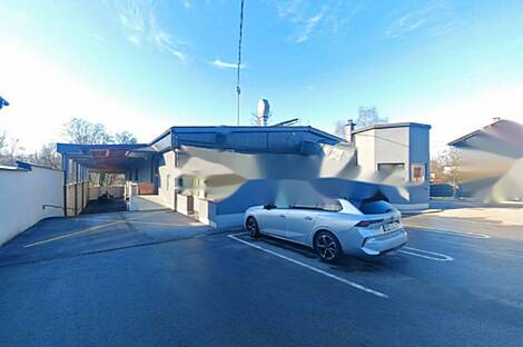 Торговая площадь: 1