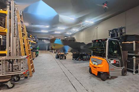 Помещение для офиса, складское помещение.: 18