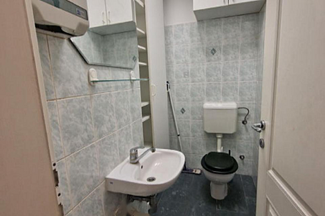 Дом, используемый в коммерческих целях, в Бежиграде.: 2