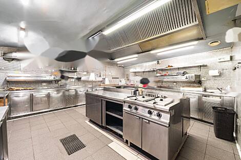 Центральное коммерческое пространство: 8