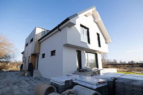 Дом в Чрна вас: 9