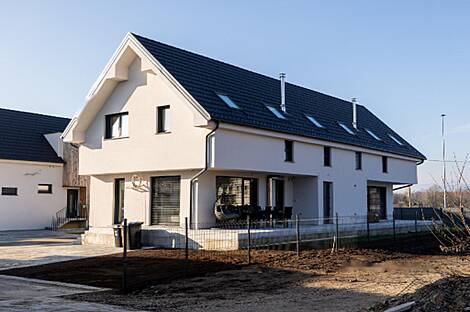 Дом в Чрна вас: 11