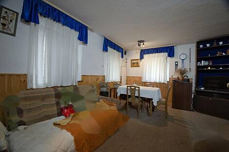 Дом, Ягрышче: 4