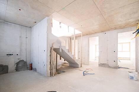 Новый дом с террасой в Любляне, районе Вич: 11