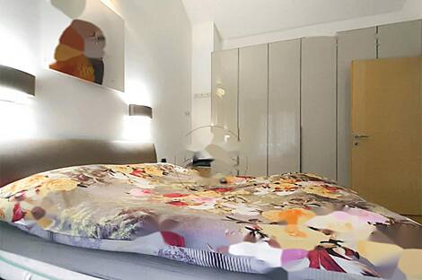 Апартаменты с четырьмя комнатами и видом на морскую гладь.: 17