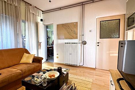 Трехкомнатная квартира, расположенная в Чёрногороде, на улице Нижняя Семедела.: 3