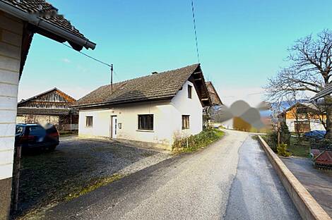 Резиденция, Жужемберк, Клечет: 1