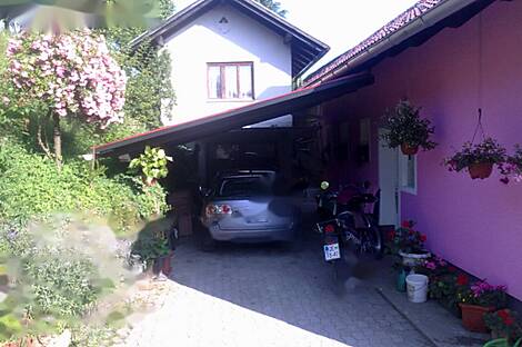 Дом, усадьба Равне, полицмейстер: 8