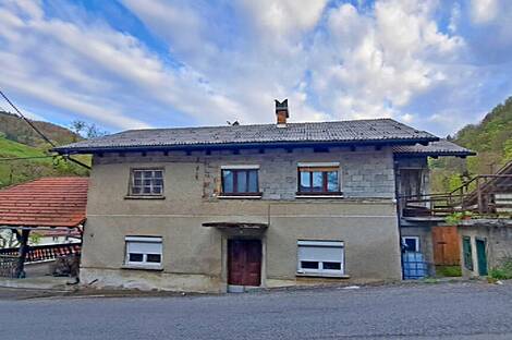 Ферма Чолнище, недвижимость: 2