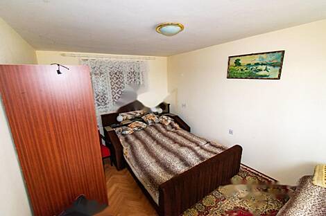 Юршинци: дом: 15