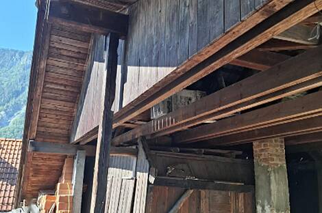 Жилище, Есенице, Мурова: 8