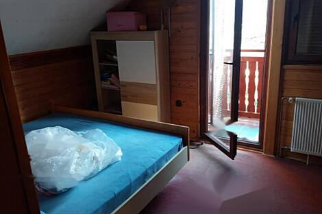 Дом, Храстник.: 11