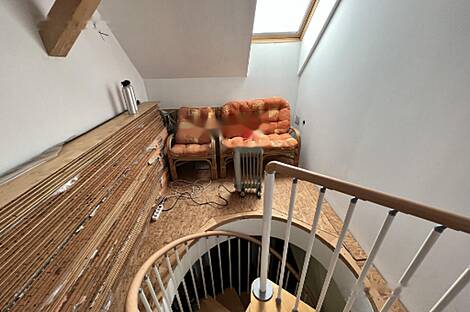 Здание в Бистрице-Сотле: 8