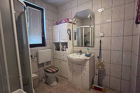 Врхово, дом: 10