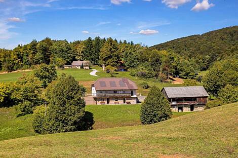 Дом, ферма Сеново, Доброва.: 1