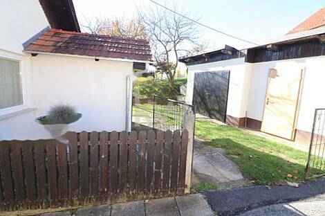 Дом, Бенедикт: 8