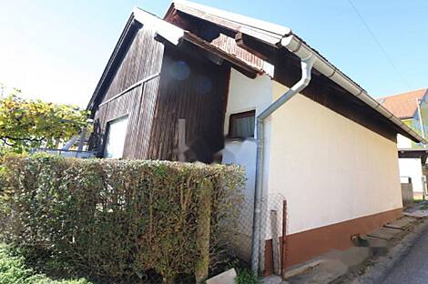 Дом, Бенедикт: 9