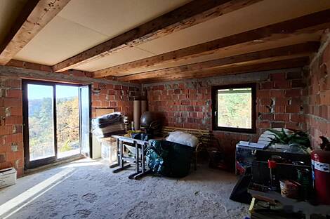 Дом, Словенская-Бистрица: 8