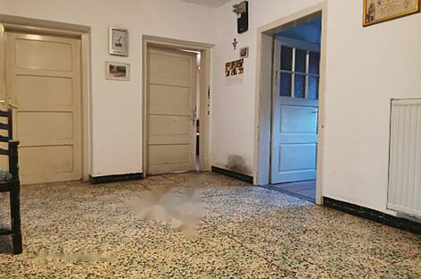 Здание, Великая Поляна: 9