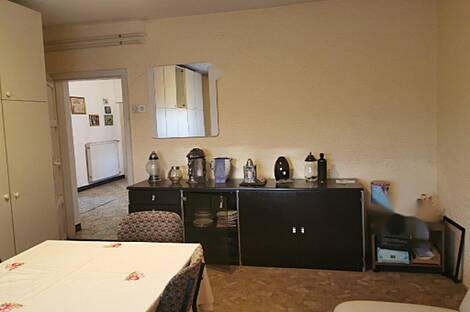 Здание, Великая Поляна: 12