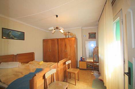 Жилище, Армия: 9