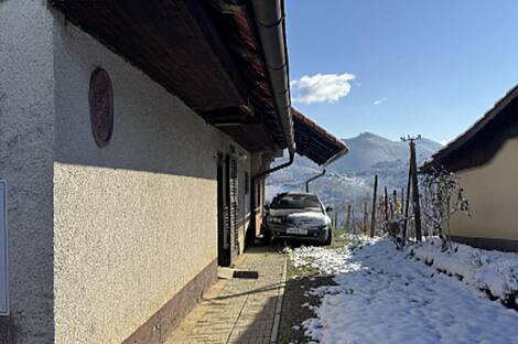 Дом, Врховска Вас: 2