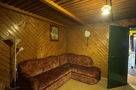 Дом, Врховска Вас: 13