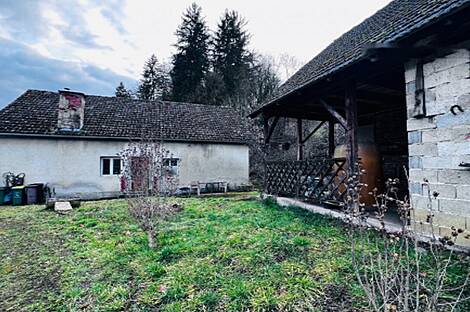 Дом в городе Севница: 2