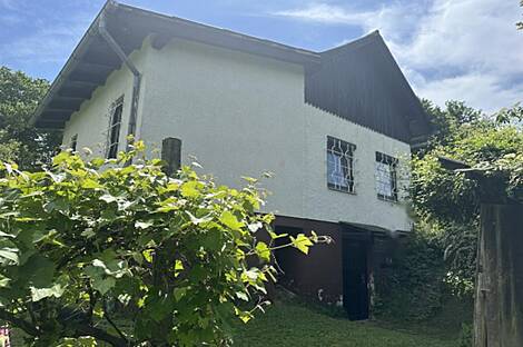 Родни Верх дом: 13