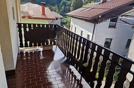 Дуплекс в Ливеке, расположенный в деревне: 9