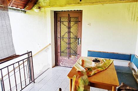 Дом, Цветочный сад: 9